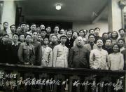 陳毅
	   