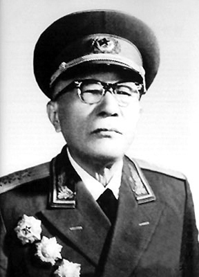 黃克誠-中華人民共和國三十六位軍事家