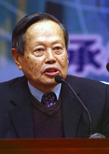 楊振寧-中國(guó)現(xiàn)代著名科學(xué)家排行榜