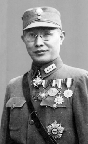 ΑJ