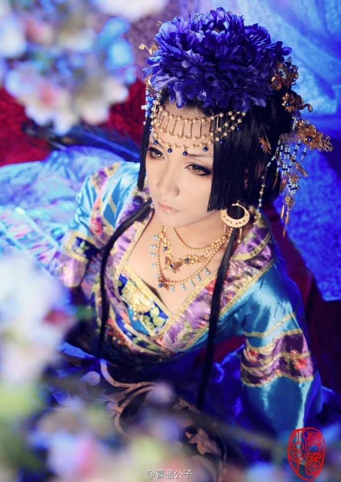 暮遙公子COS萬(wàn)安公主