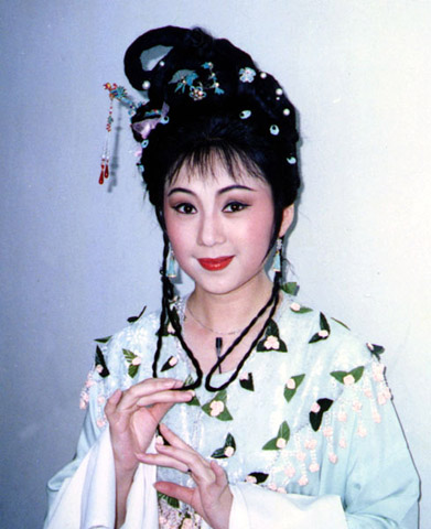 華怡青-最受歡迎的著名越劇演員排行榜