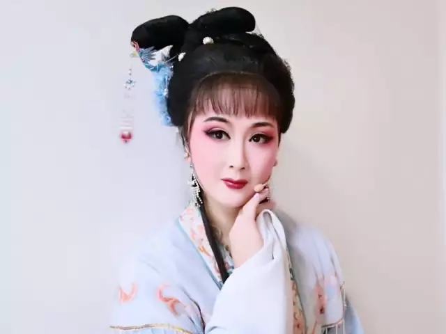 應(yīng)科女-最受歡迎的著名越劇演員排行榜