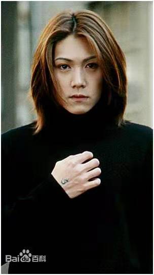 謎之青年