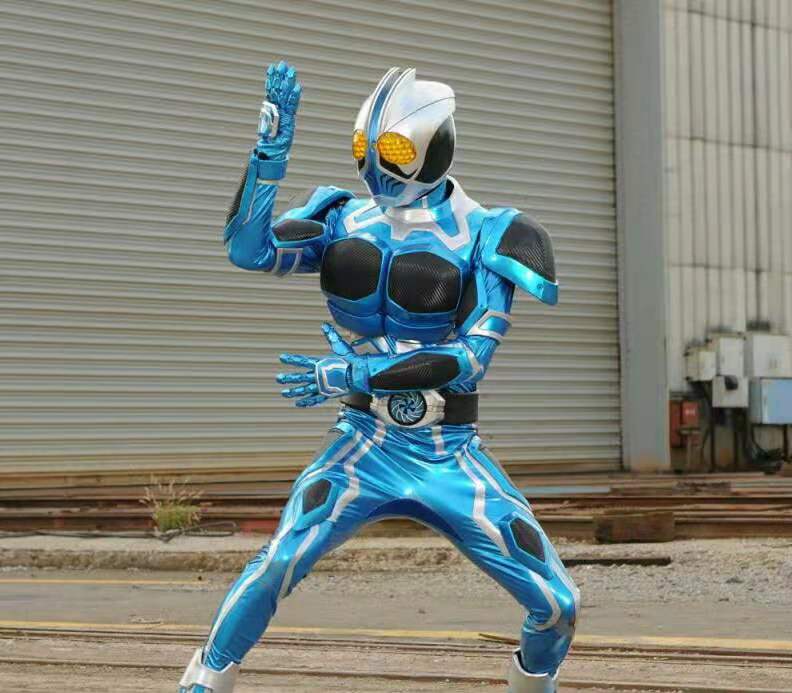 假面騎士Aqua